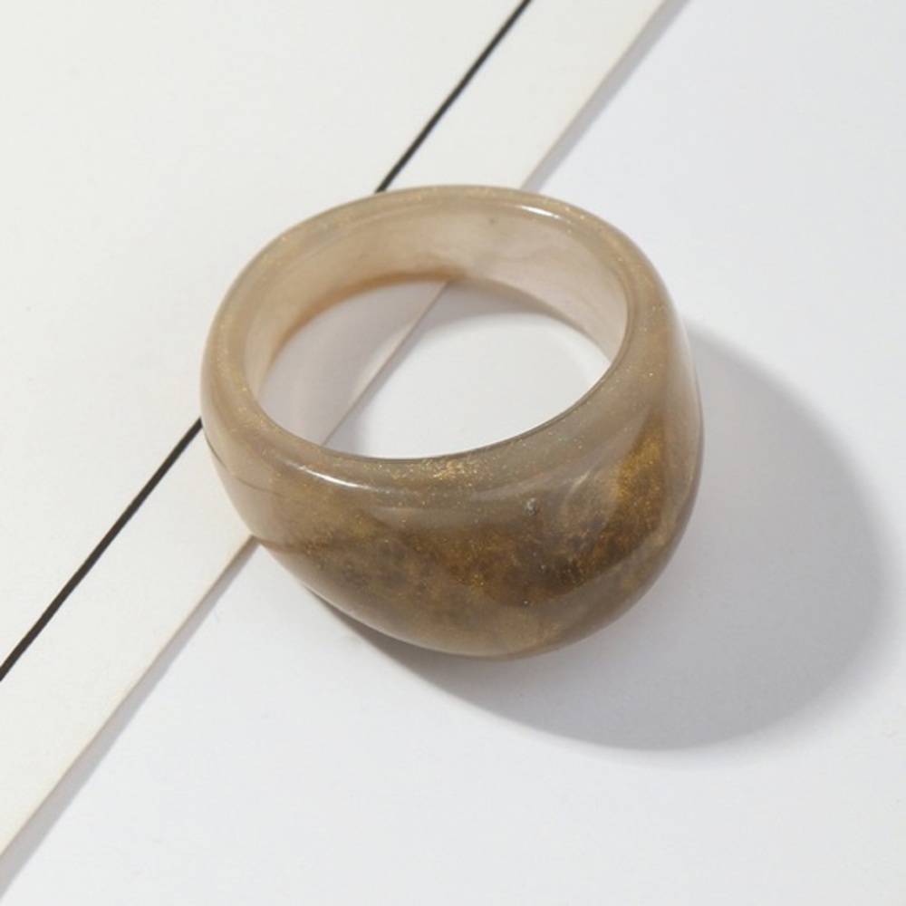 SET OF 4 CUTE DOMED RESIN RINGS SIZE 8-8.5 - Picture 4 of 4
